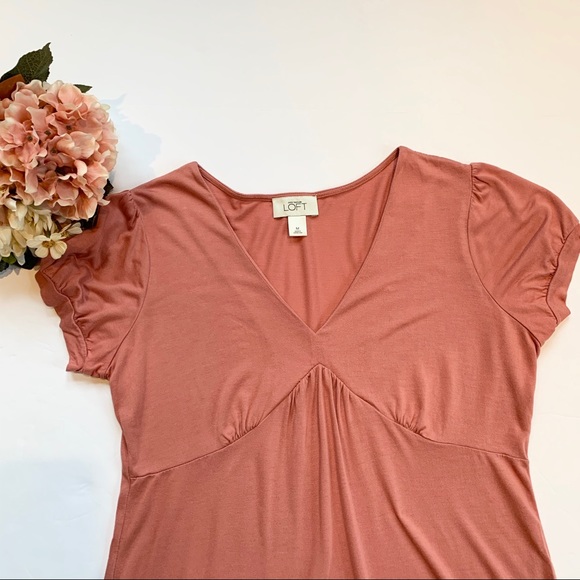 Ann Taylor Loft Top - Picture 2 of 4